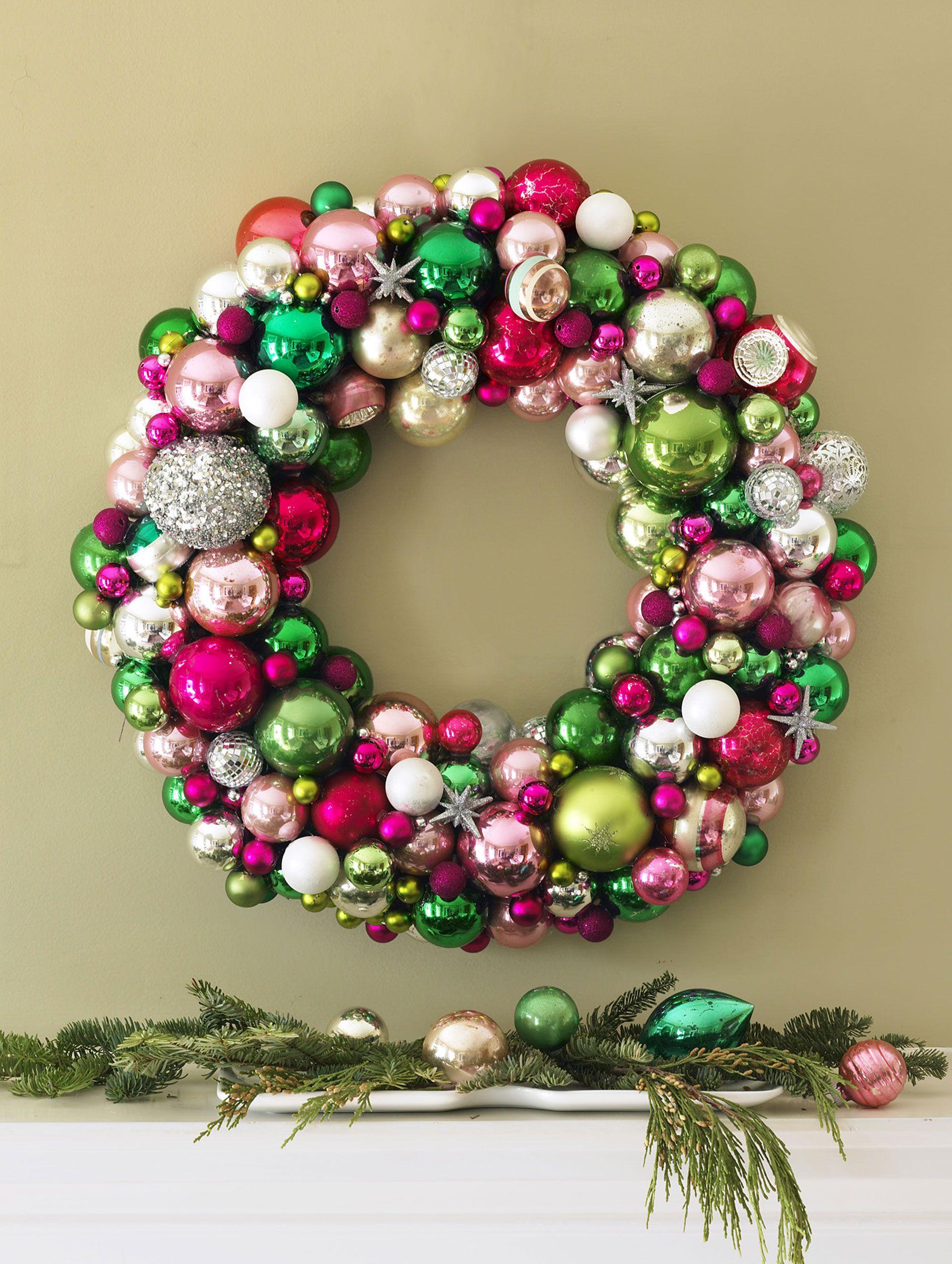 58 Easy DIY Christmas Wreaths for Your Front Door