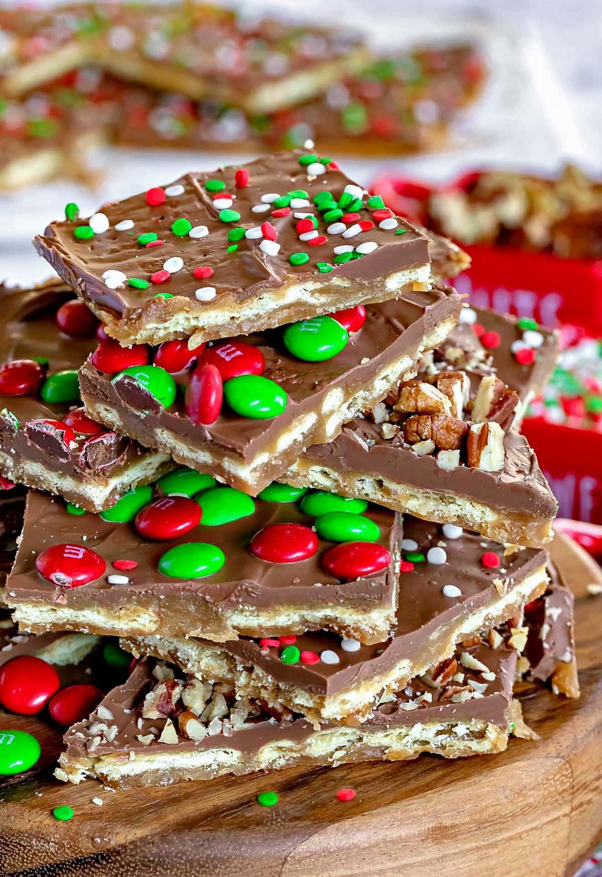 The BEST <b>Christmas Crack Recipe</b> (Saltine <b>Cracker Toffee</b>) - Mom On ...