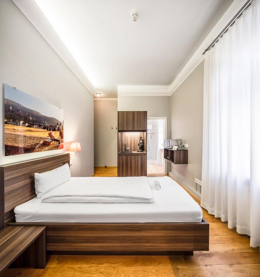 Quarto Individual