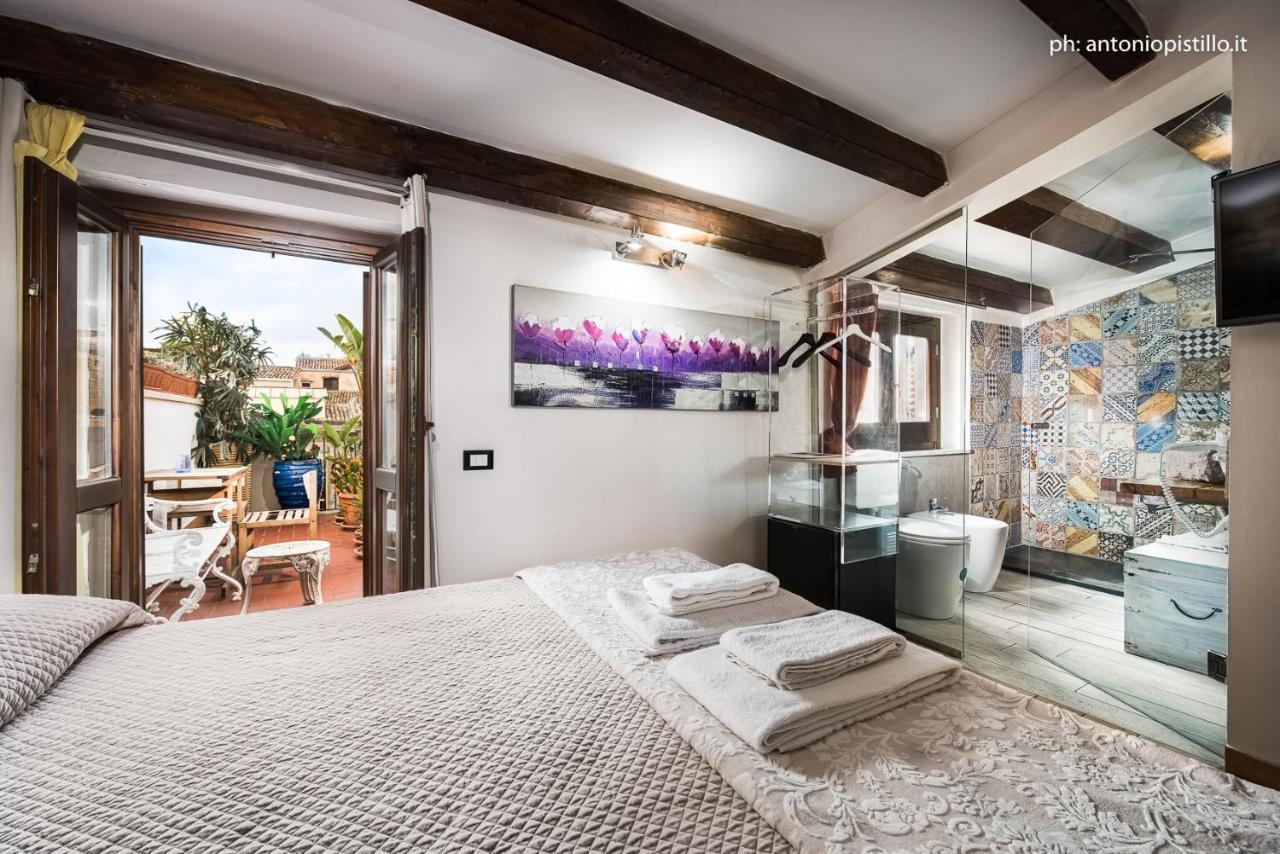 Standard Small Room with Balcony