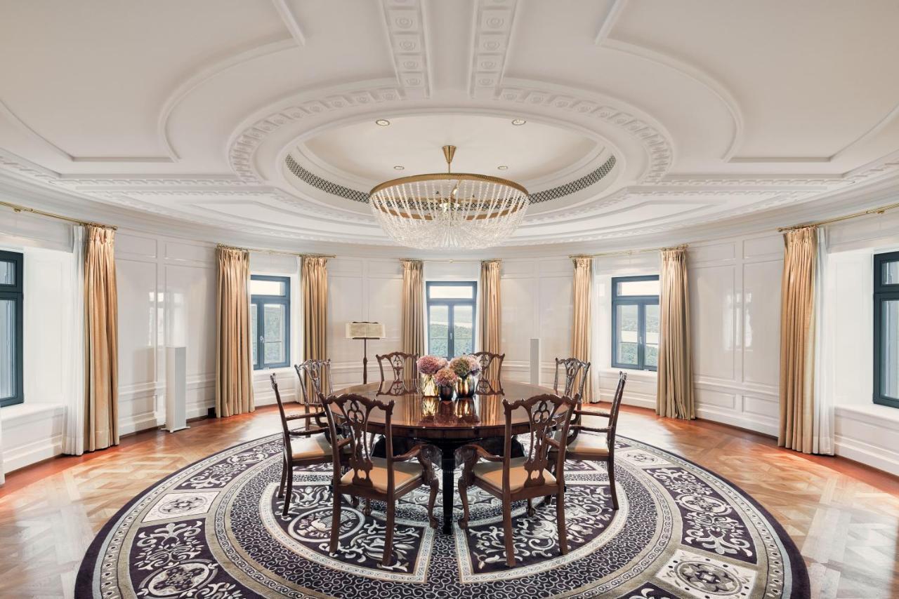 Presidential Suite Maestro