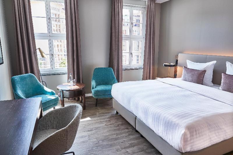 Quarto Superior com 2 Camas de Solteiro