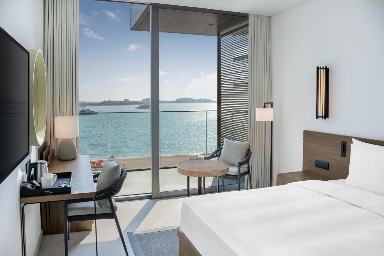Quarto Premium com Vista da Piscina e do Mar