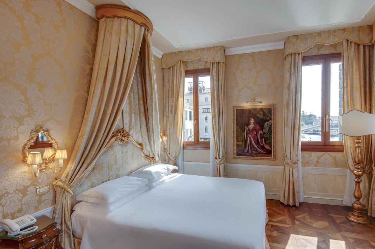 Junior Suite mit Kanalblick