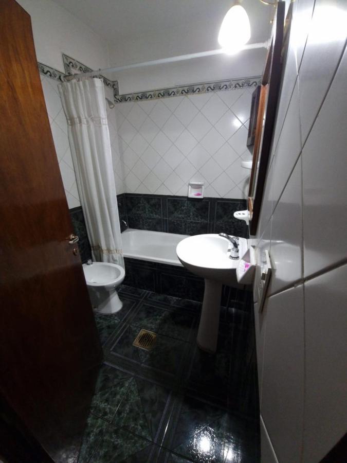 Habitación Familiar con baño privado