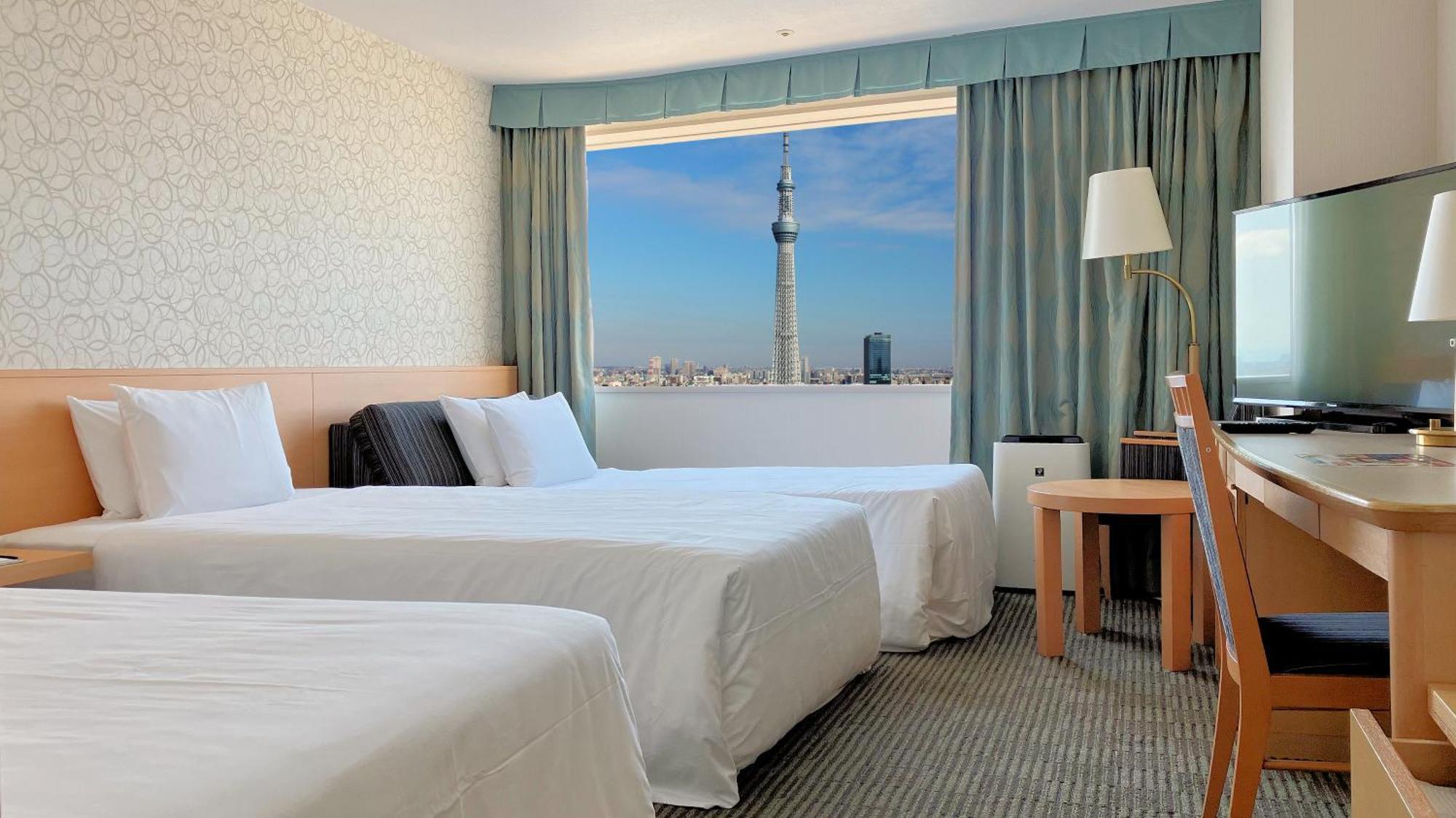 Twin Room Sofa Bed Tokyo Sky Tree View Non-Smoking