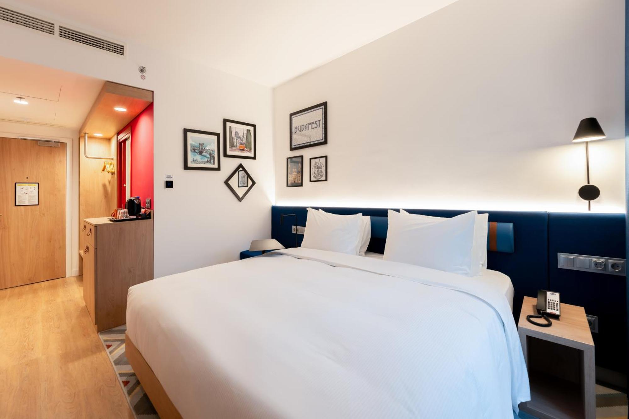 Super King Room,1539721837:JPEG