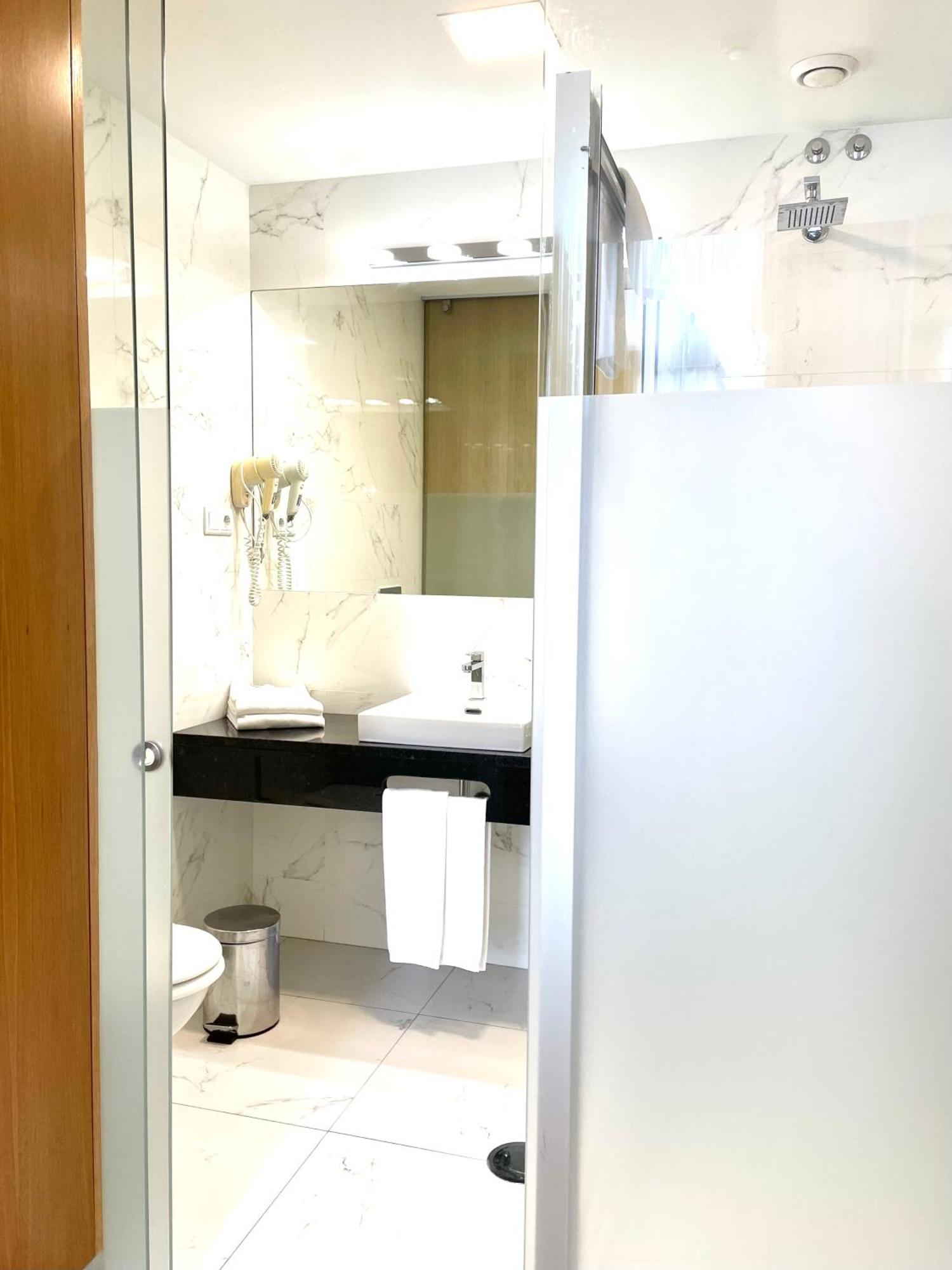 Quarto Superior com 2 Camas de Solteiro