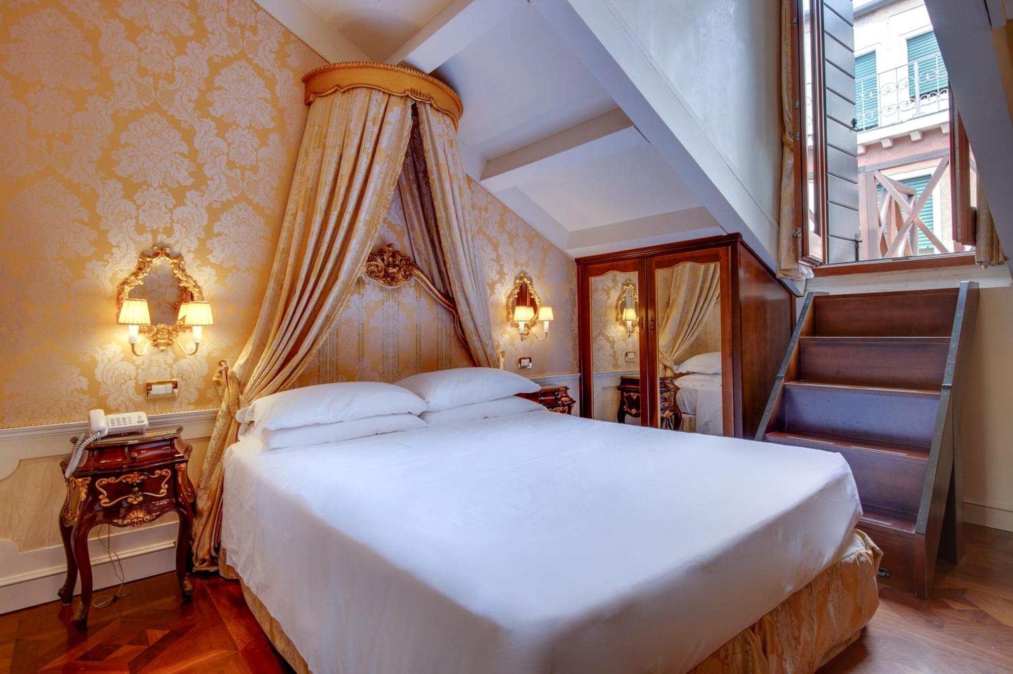 Junior Suite im Nebengebäude (nur Zimmer)