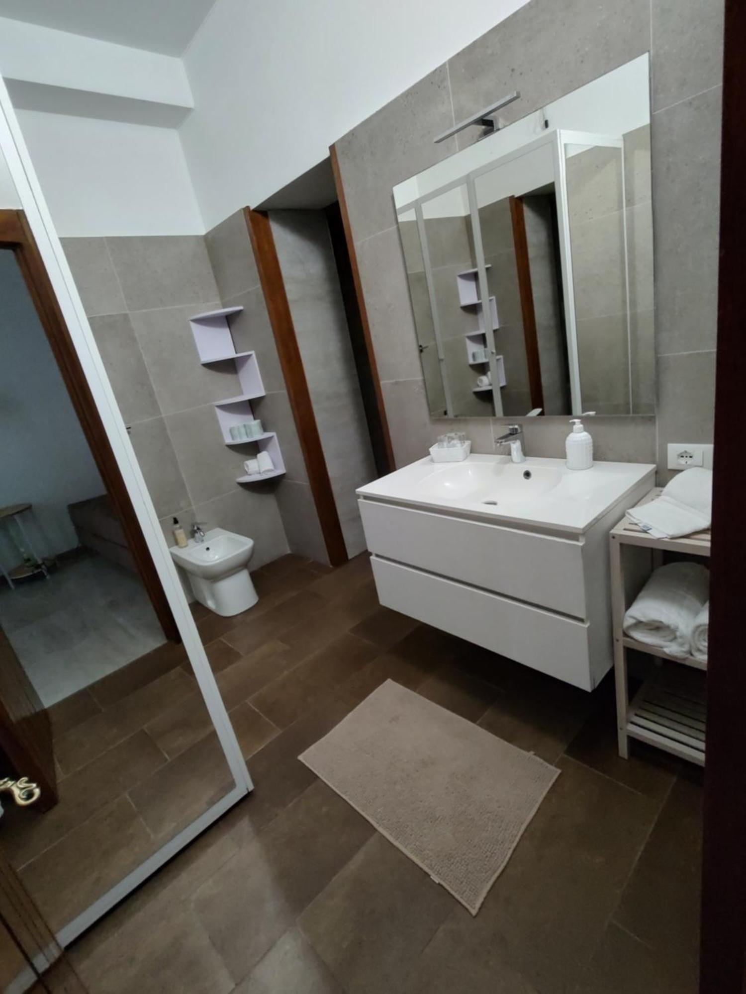 Superior Double Room,1671996059:JPEG