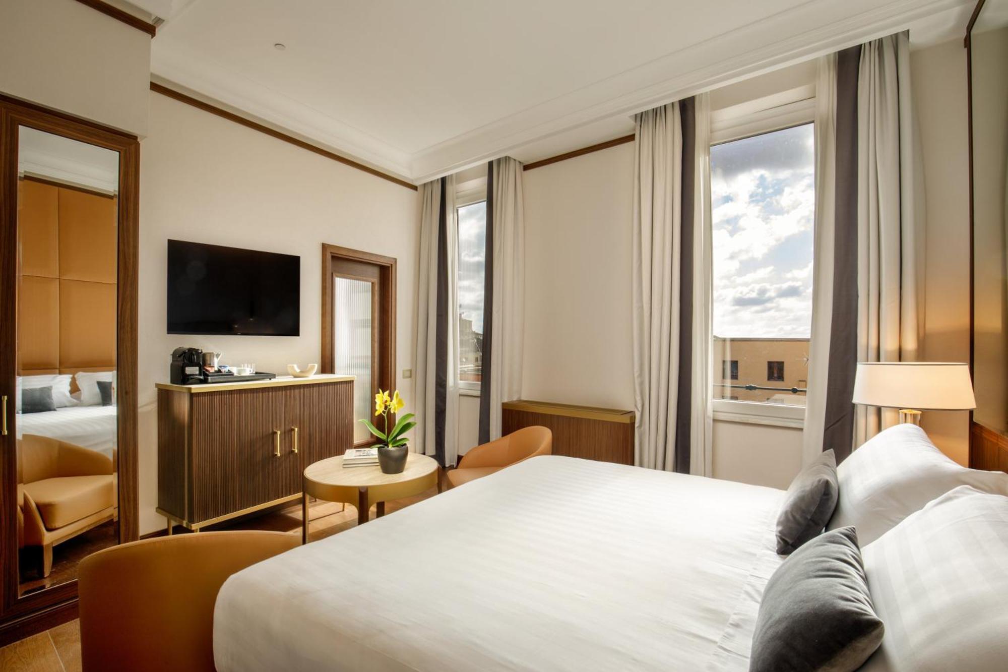 Quarto com Cama de Casal ou 2 de Solteiro