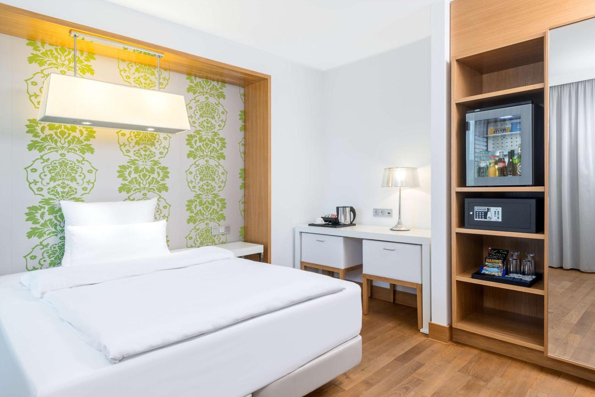 Standard Double or Twin Room,1703557338:JPEG
