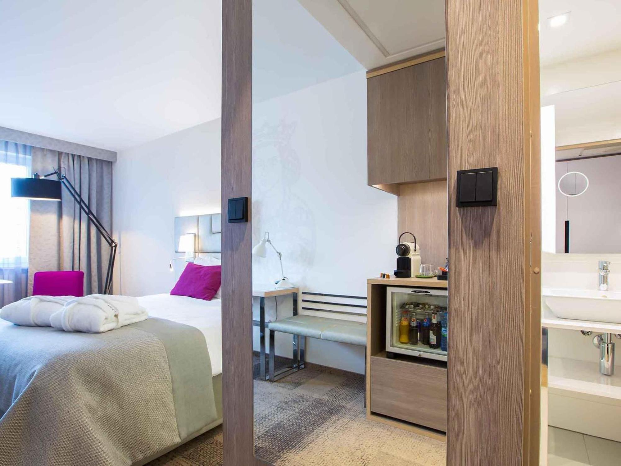 Habitación Doble Superior con sofá cama