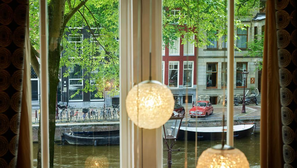 Superior Split-level Room Canal View,688382577:JPEG