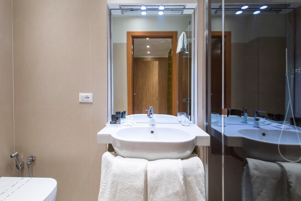 Deluxe Zimmer mit Blick auf den Canal Grande