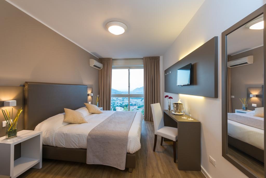 Superior Double Room with View,705382567:JPEG