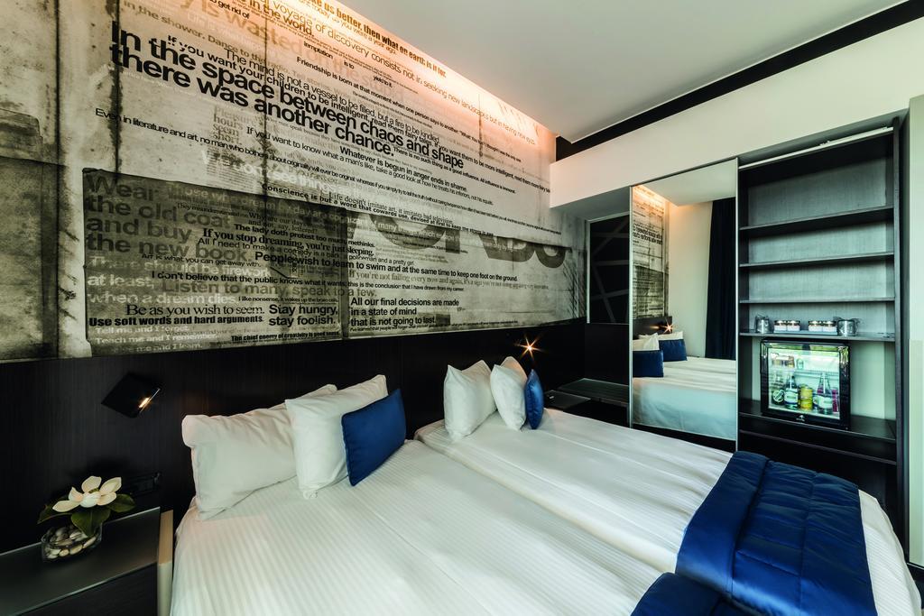 Doppel-/Zweibettzimmer mit Panoramablick