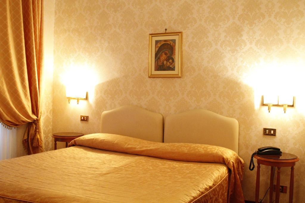 Quarto Duplo