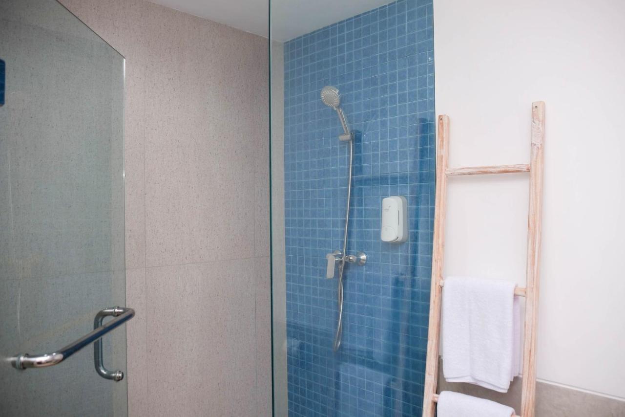 Superior Twin Room with Balcony,927885493:JPEG