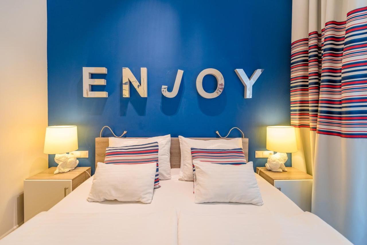 Quarto Standard com Cama de Casal ou 2 de Solteiro