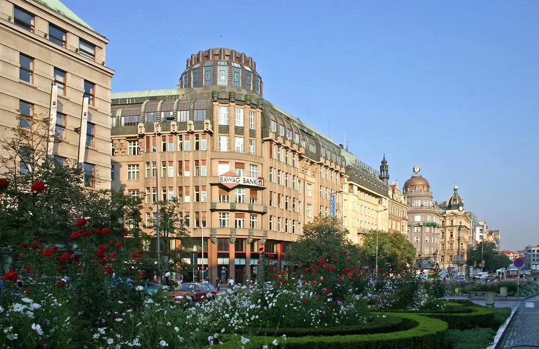 Ea Hotel Rokoko-1