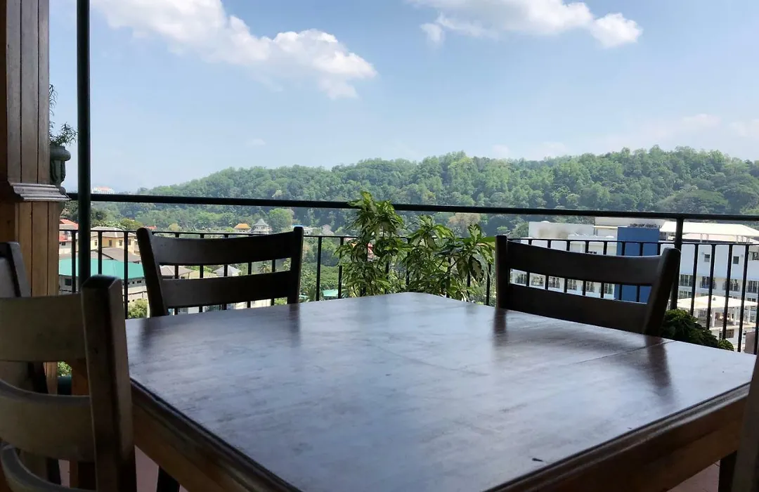 Sharon Inn-1