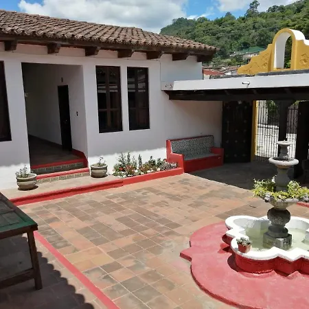 Hostel Hopa Antigua-3
