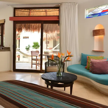 Playa Palms Beach Hotel-3