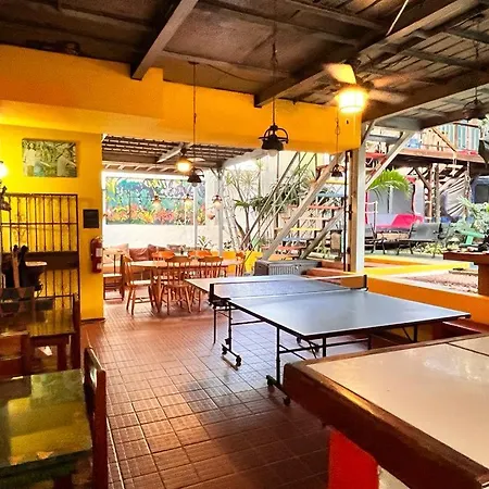 Panama House Bed & Breakfast-3