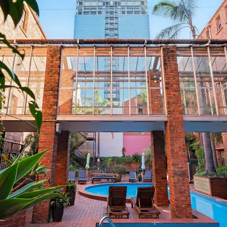 Gordon House Apartments-2