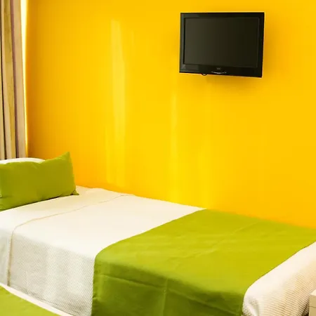 Mini Harem Hotel-2