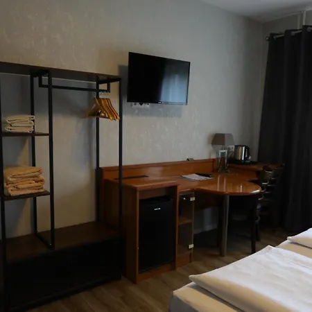 Hotel Pirol-2