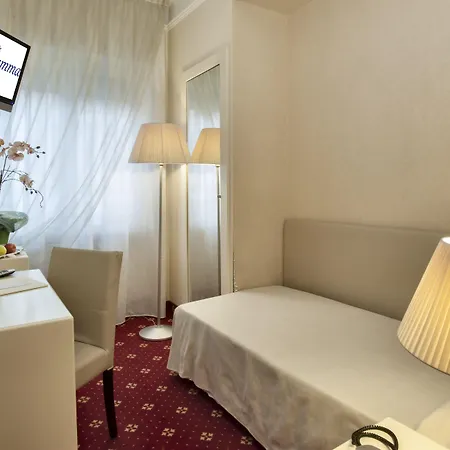 Hotel Gamma-3