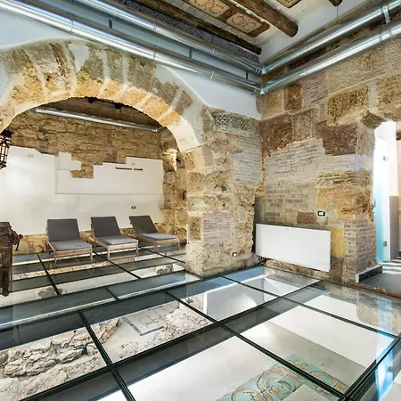 Boutique Hotel Porta Di Castro-3
