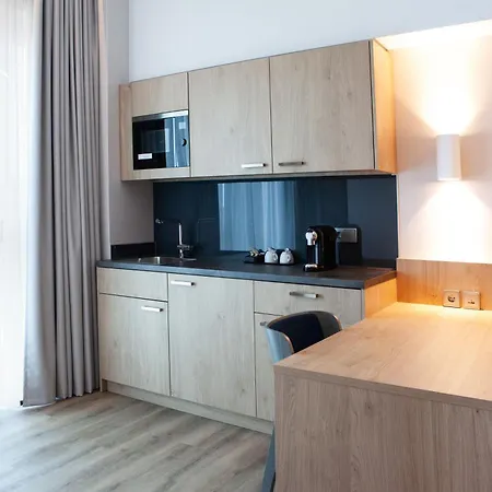 Holiday Inn Express & Suites - Basel - Allschwil By Ihg-2