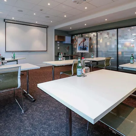 Novotel Luxembourg Centre-3