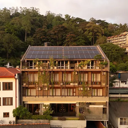 Lake Avenue Hotel Kandy-3