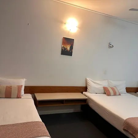 Ayr Traveller'S Motel-2