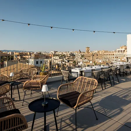 Nivia Born Boutique Hotel-2
