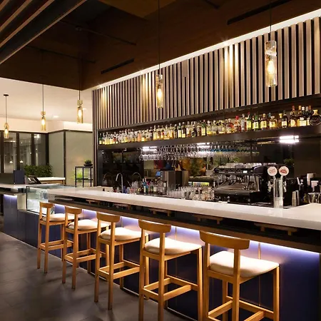 Novotel Ambassador Seoul Dongdaemun Hotels & Residences-3