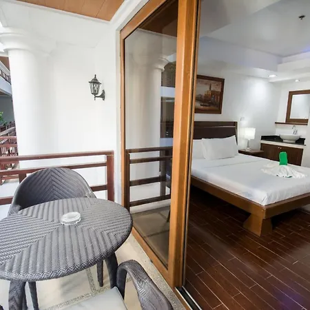 Giulius Boracay Italian Resort-2