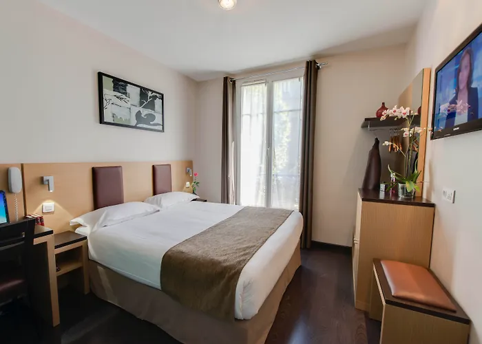 Source Hotel París