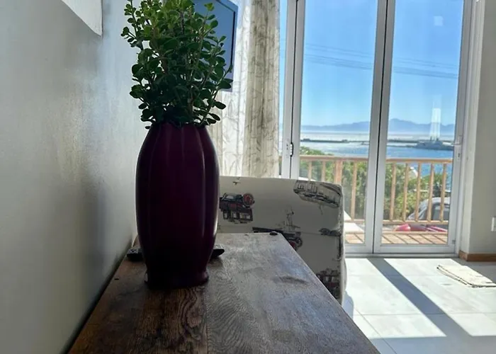 Blue Bay Studio Bayview