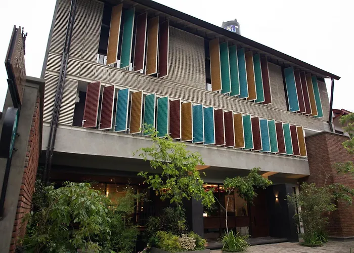 Lake Avenue Hotel Kandy