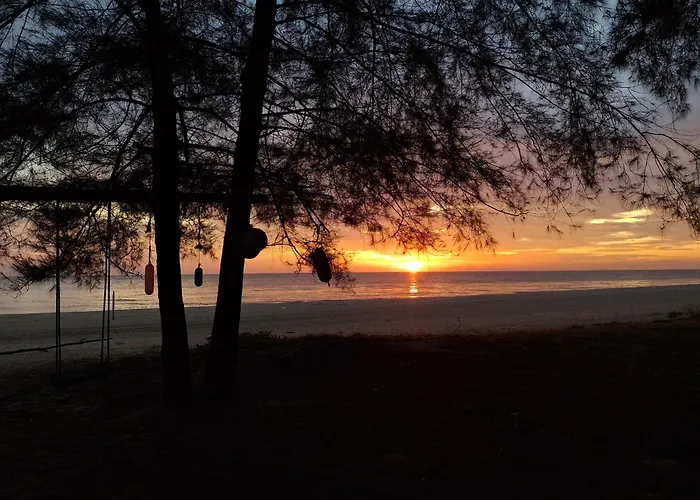 Rompin Beach Resorts