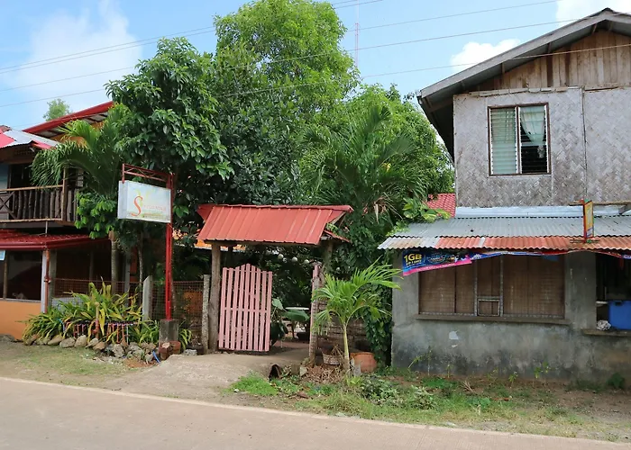 Villa Saturnina Puerto Princesa