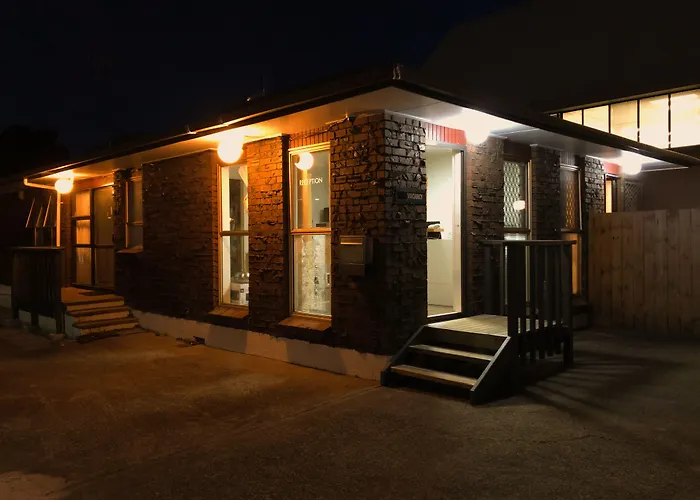 Pupuke Manor Motel Auckland