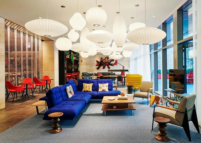Citizenm Chicago Downtown Hotel