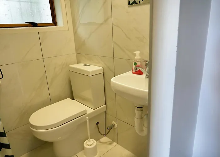 Pupuke Manor Motel Auckland
