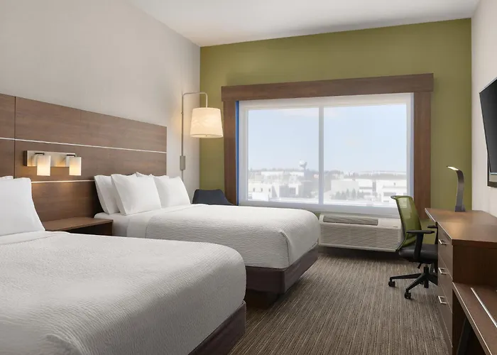 Holiday Inn Express & Suites - Aurora By Ihg